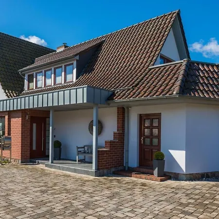 Ostseeliebe, Gemuetliche Und Moderne Fuer 2 Personen In Apartmán Zingst