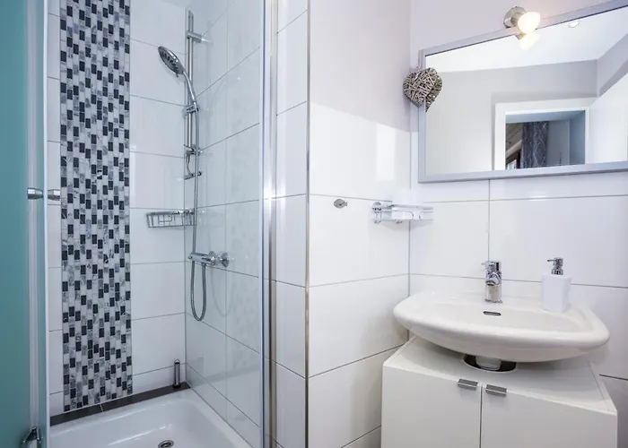 아파트 Ostseeliebe, Gemuetliche Und Moderne Fuer 2 Personen In *